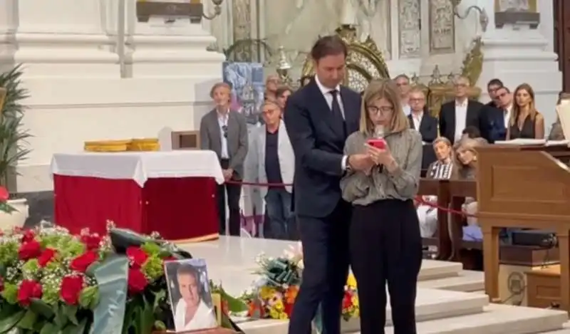 il funerale di angelo onorato 4