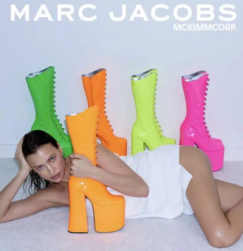 irina shayk   campagna marc jacobs x mckimmcorp   1