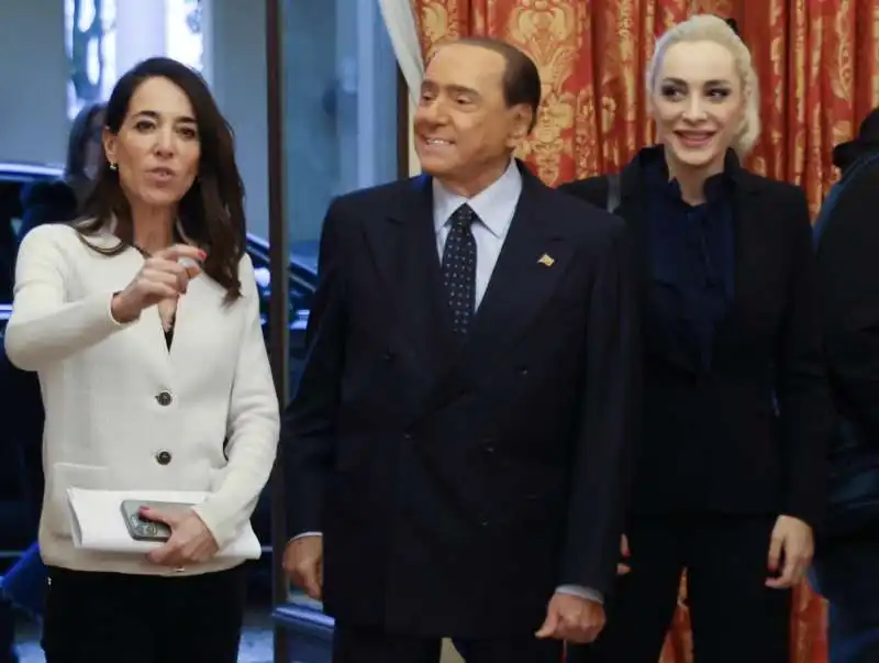 LICIA RONZULLI - SILVIO BERLUSCONI - MARTA FASCINA