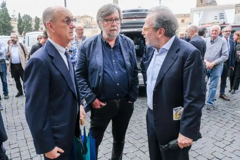 Marco Follini - Piero Sansonetti - Umberto Ranieri -  al funerale di franco di mare