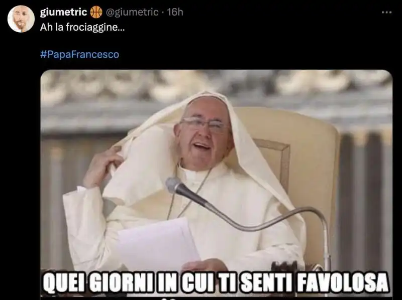 meme su papa francesco e la frociaggine   2