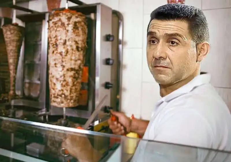 ROBERTO VANNACCI KEBABBARO