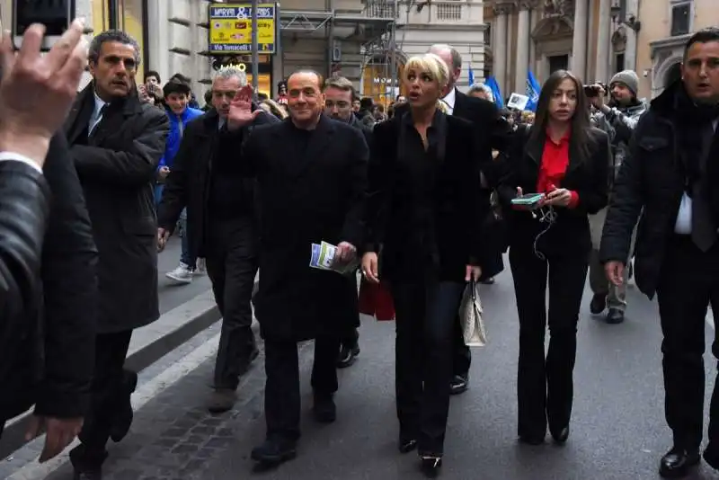 silvio berlusconi francesca pascale (21)