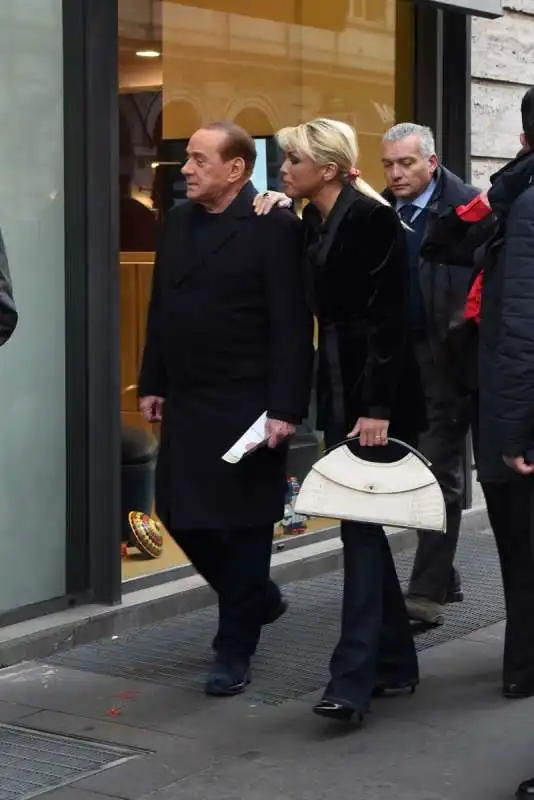 silvio berlusconi francesca pascale (22)