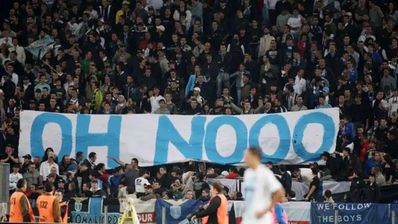 striscione oh nooo lazio inter 2010 