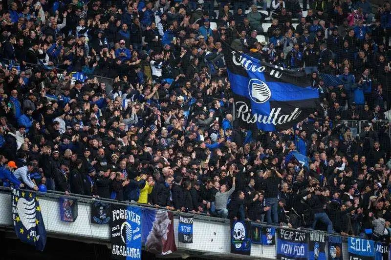 TIFOSI DELL'ATALANTA A MARSIGLIA