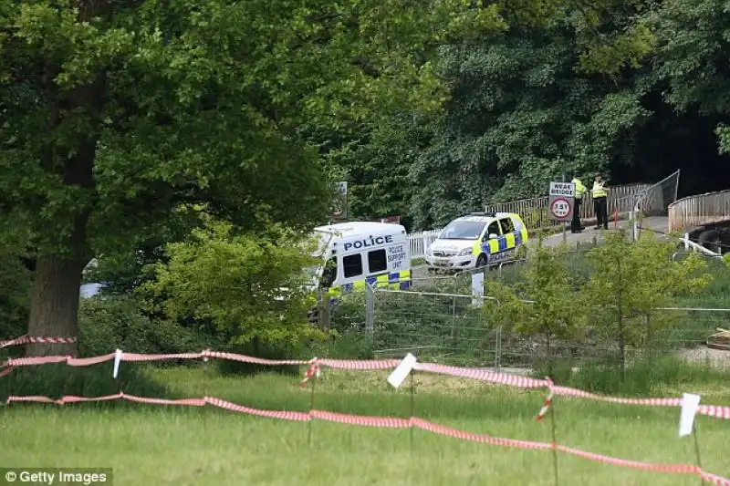 BILDERBERG L ARRIVO E LE MISURE DI SICUREZZA AL WATFORD HOTEL 