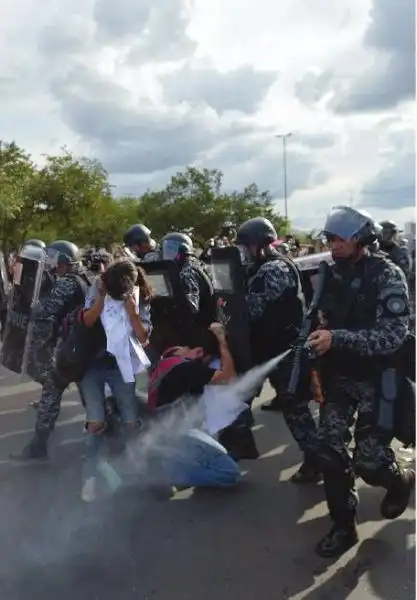 brasile proteste anti mondiale 