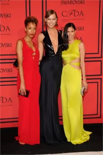 Carly Cushnie Karlie Kloss e Michelle Ochs 