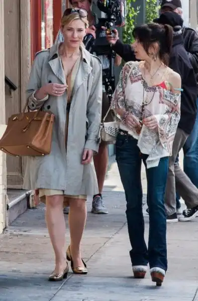 CATE BLANCHETT E SALLY HAWKINS IN BLUE JASMINE 