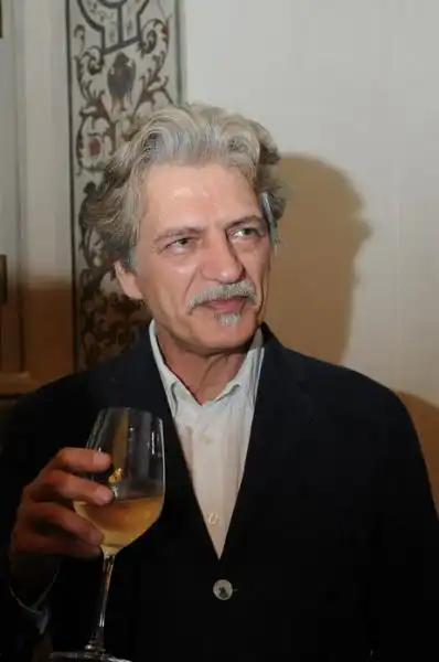 Fabrizio Bentivoglio 