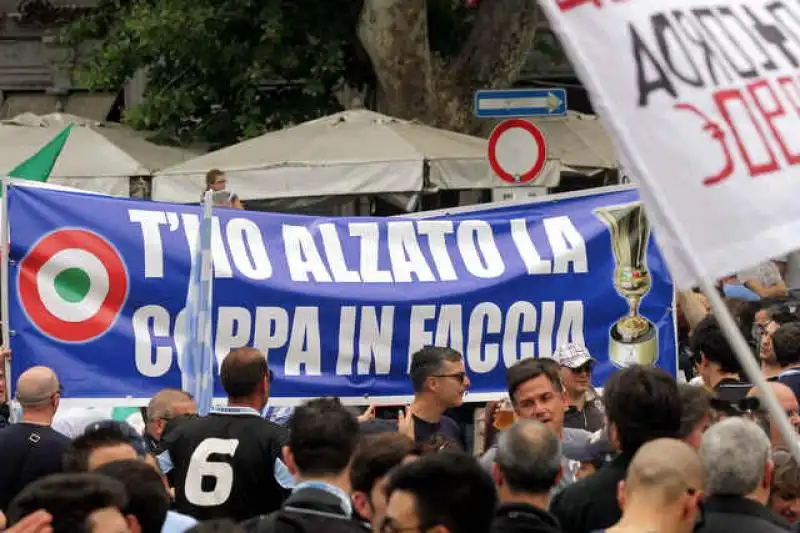 Funerali Roma Foto Mezzelani GMT 