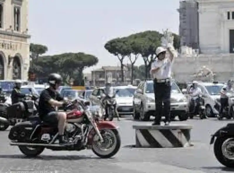 HARLEY DAVIDSON A ROMA