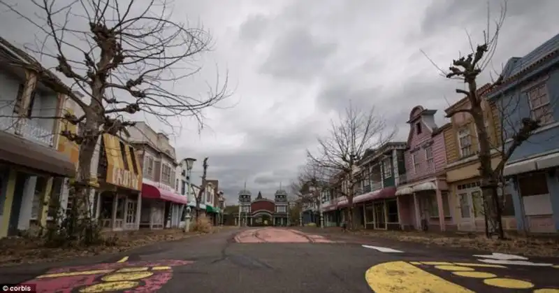 LUNA PARK NARA DREAMLAND 