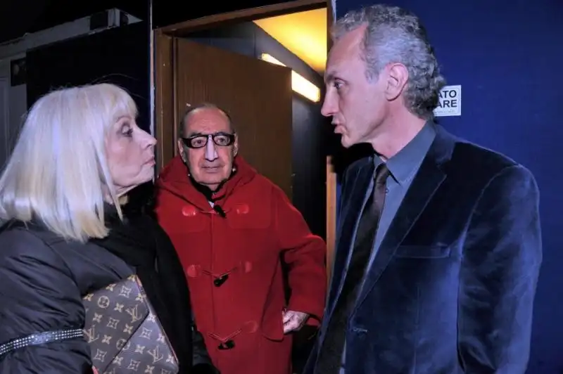 MARCO TRAVAGLIO RAFFAELLA CARRA E GIANNI BONCOMPAGNI resize x 