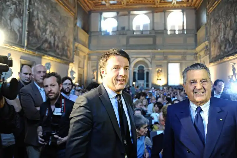 MATTEO RENZI E CARLO DE BENEDETTI A LA REPUBBLICA DELLE IDEE A firenze 