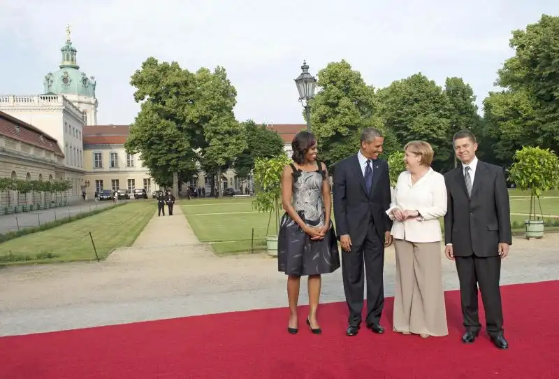 OBAMA E MICHELLE CON ANGELA MERKEL E IL MARITO FOTO LAPRESSE 