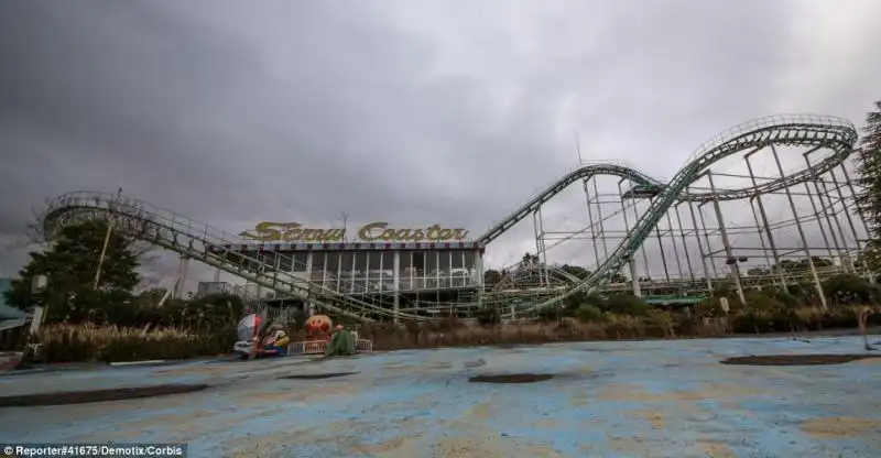 IL PARCO DEI DIVERTIMENTI GIAPPONESE NARA DREAMLAND 