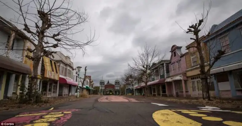 IL PARCO DEI DIVERTIMENTI GIAPPONESE NARA DREAMLAND 