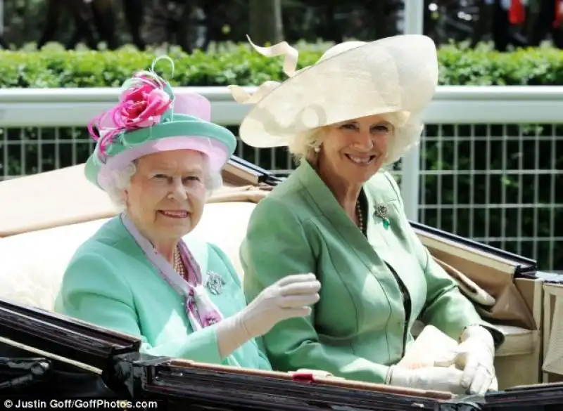 LA REGINA ELISABETTA E CAMILLA AL ROYAL ASCOT 