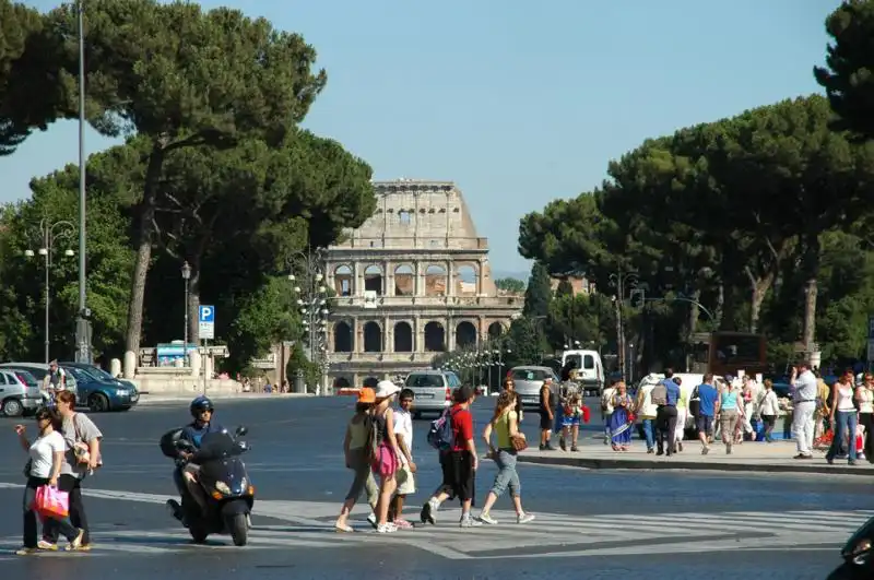 FCO Rome Colosseum from Via dei Fori Imperiali x 