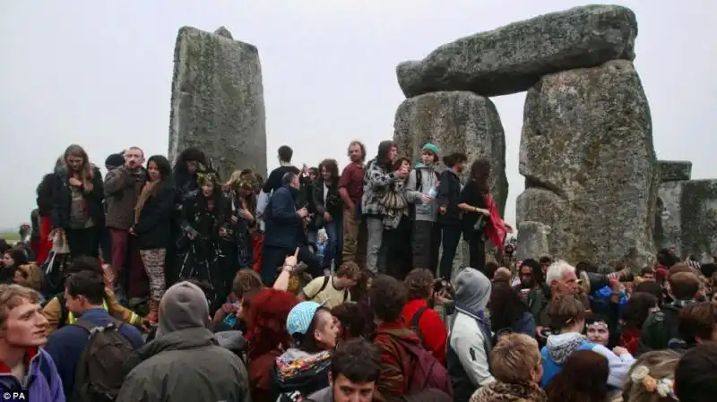 SOLSTIZIO A STONEHENGE 