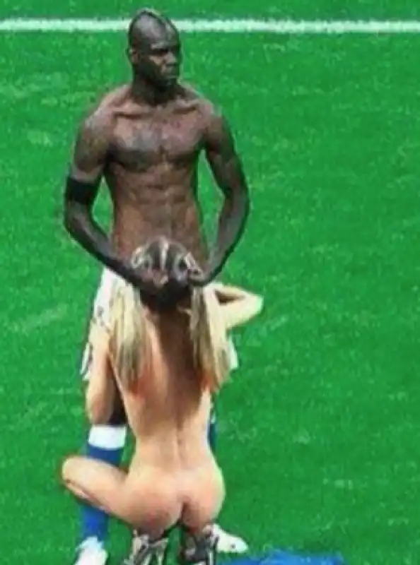 balotelli dopo italia inghilterra 