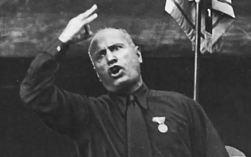 benito mussolini 13