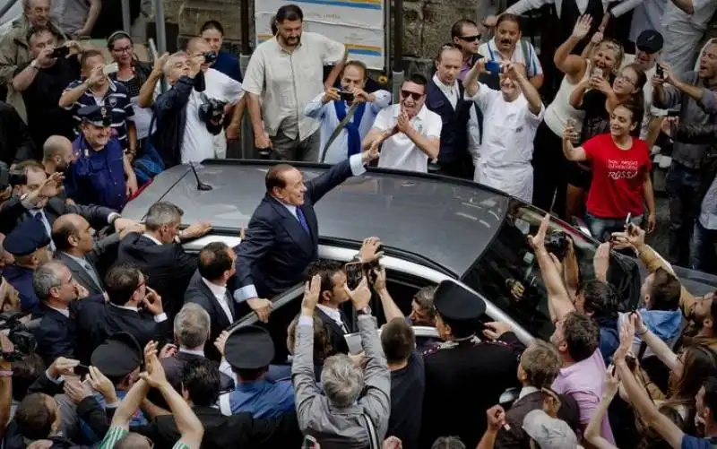 Berlusconi a Napoli