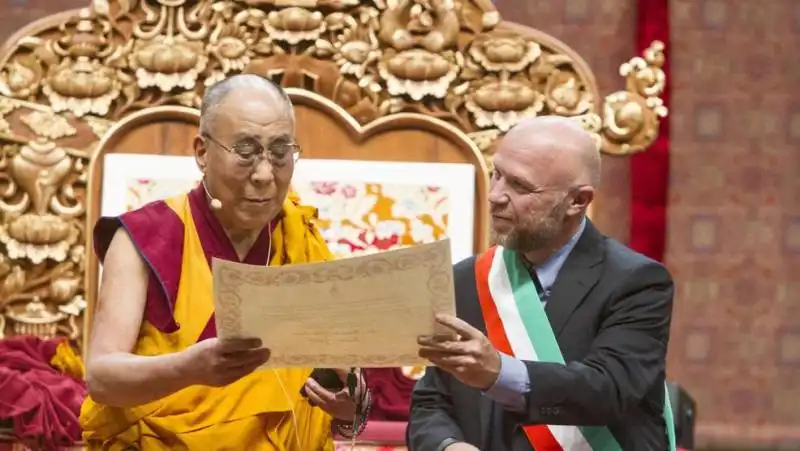 DALAI LAMA E NOGARIN 