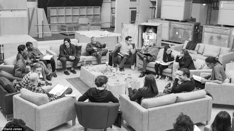 il cast di star wars legge la sceneggiatura