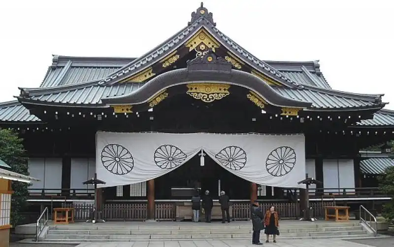 il santuario di yasukuni 