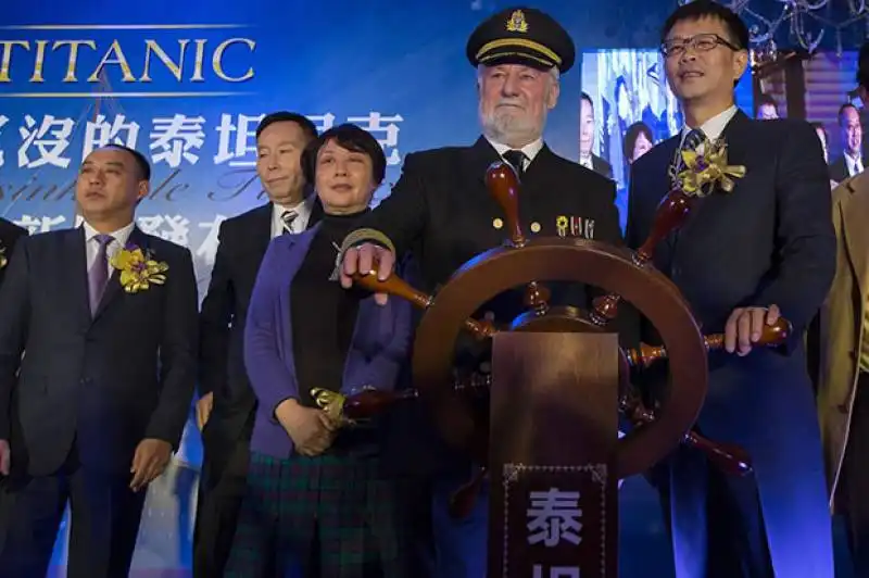 il titanic ricostruito in cina  5