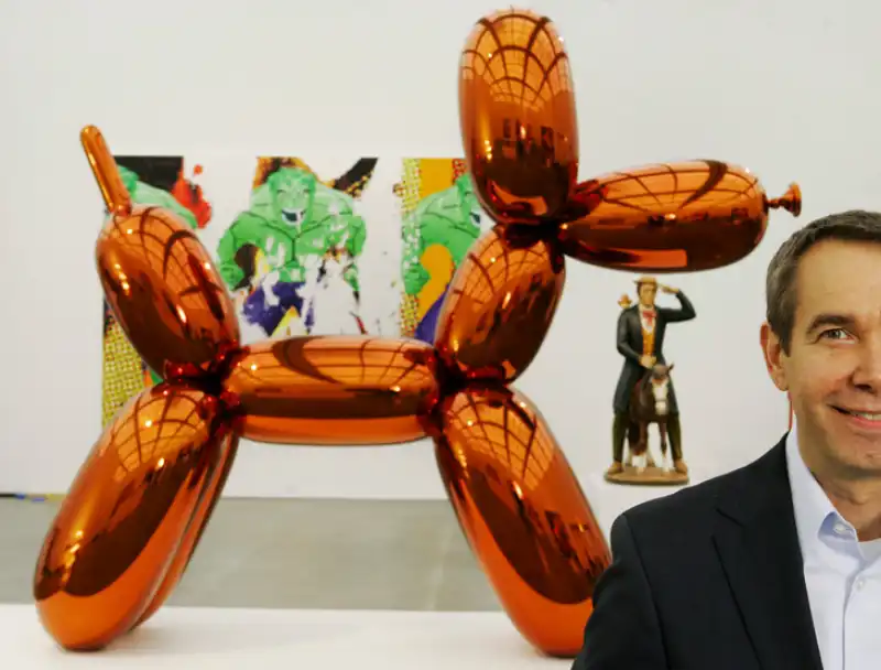 Jeff Koons Baloon Dog