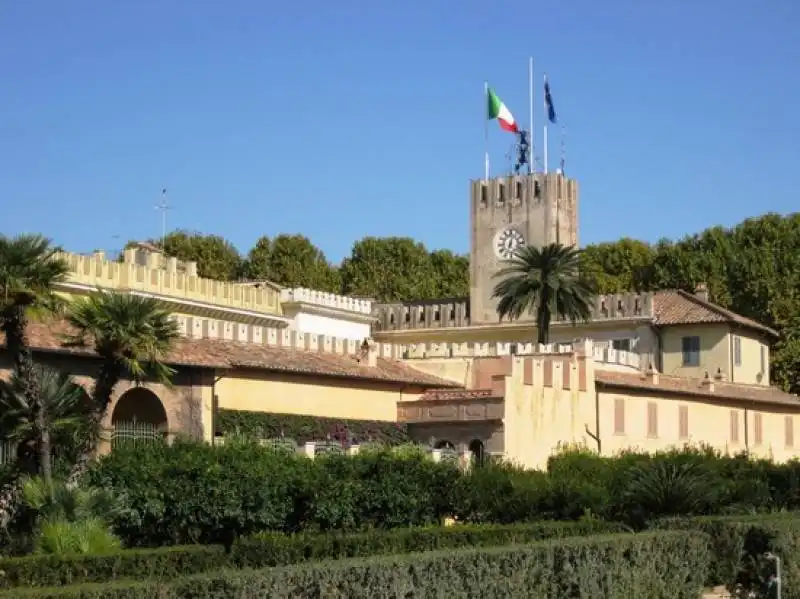 la tenuta presidenziale  di castelporziano