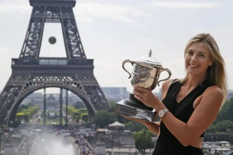 maria sharapova vince il roland garros a parigi 15