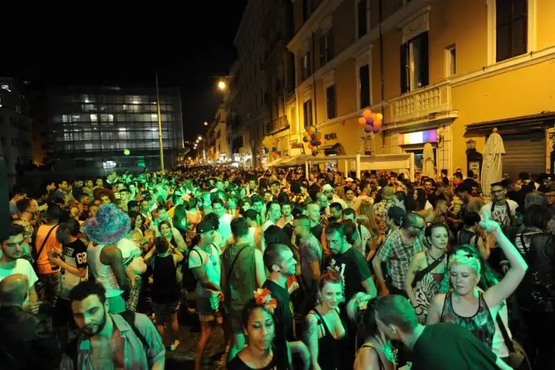 pride party alla gay street (3)