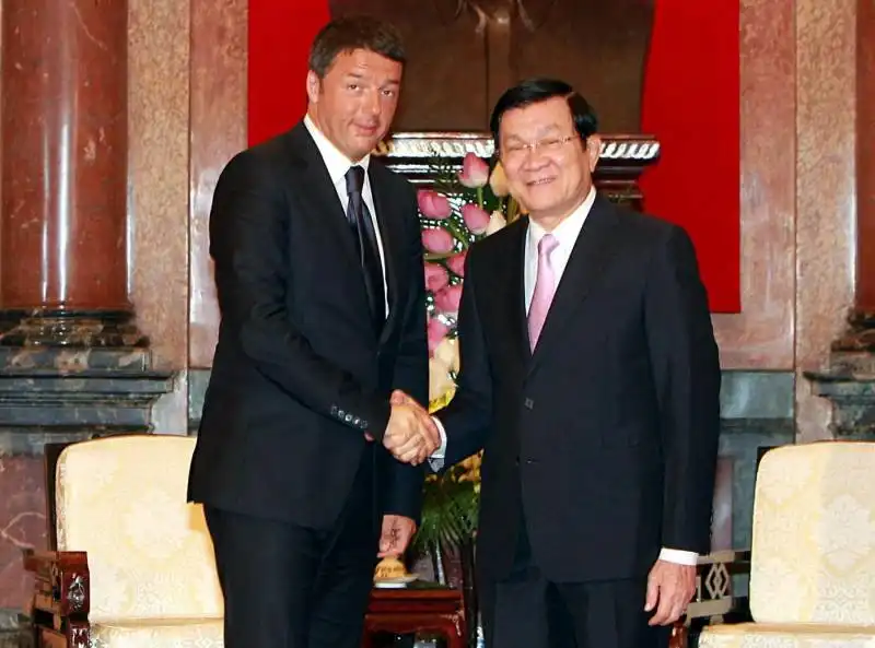 renzi in vietnam con il presidente truong tan sang 