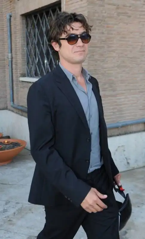 riccardo scamarcio