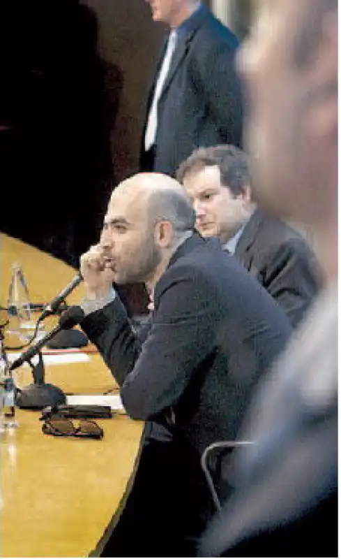 ROBERTO SAVIANO CONDANNATO PER DIFFAMAZIONE