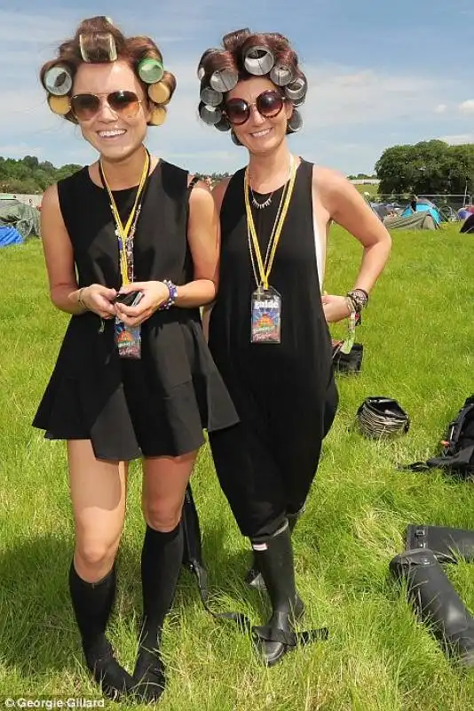 seimila campeggiatori a glastonbury