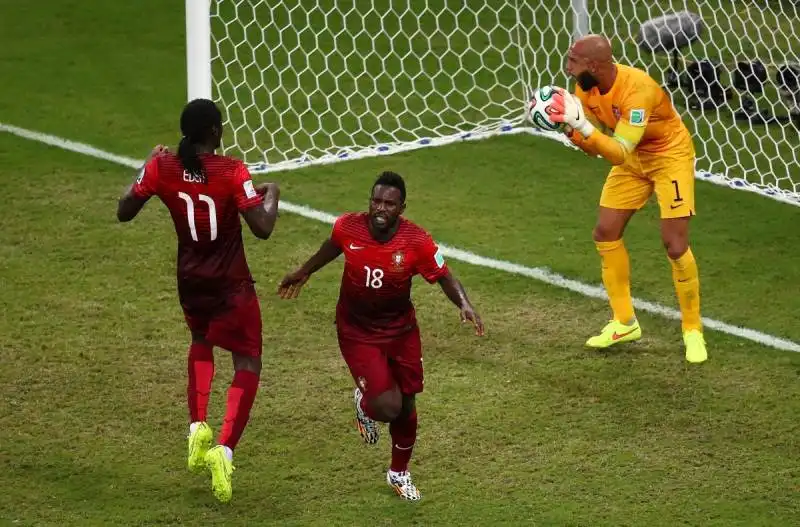 tim howard scioccato dopo il pareggio con il portogallo