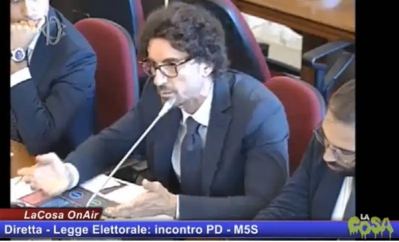 toninelli all incontro con il pd sulla legge elettorale