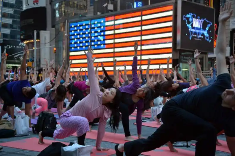 yoga a times square  3