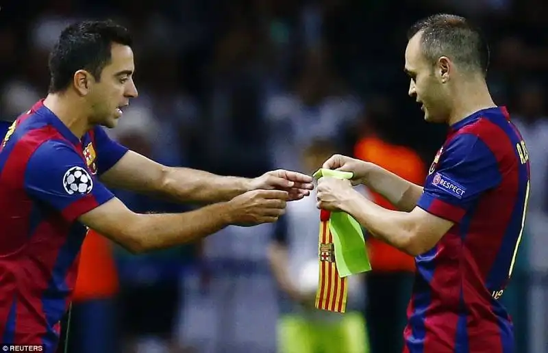 FINALE DI CHAMPIONS - BARCELLONA JUVENTUS - INIESTA E XAVI