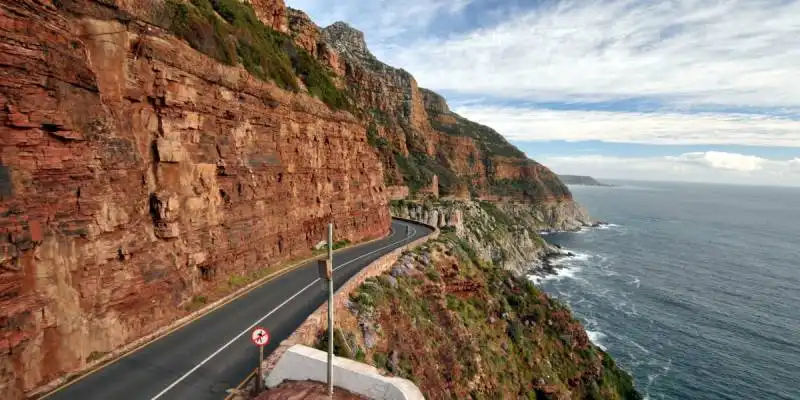 8    chapmanâ€™s peak drive