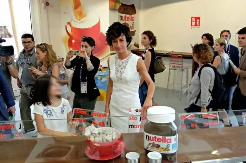 agnese renzi nutella 7