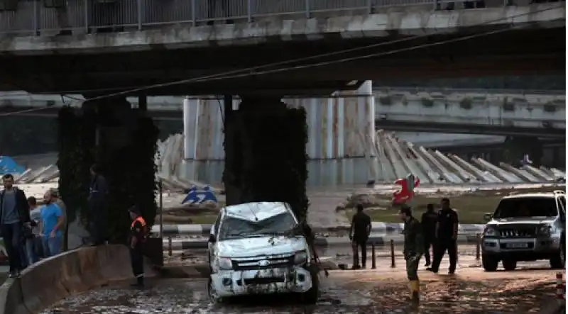 alluvione tbilisi 4