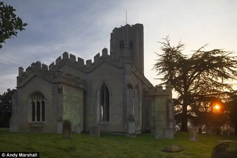 chiese inglesi in affitto per il campeggio