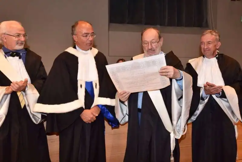 eco laurea honoris causa torino 7